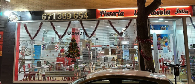 Fachada de Pizzería La Piccola Julia